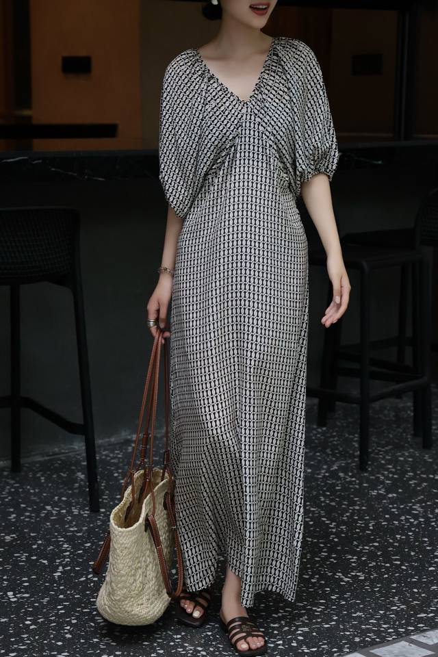 Dress Niche Design Bohemian Style Dress Puff Sleeves Are Playful, Cute, Unique A
