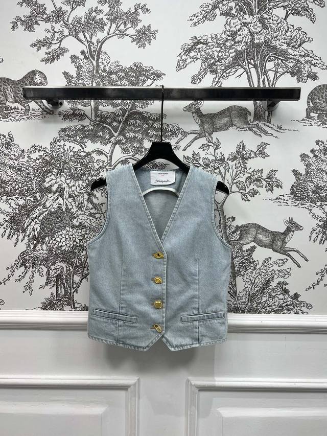 25 Spring And Summer New Style Denim Vest With Special Buckle V-Neck Design C