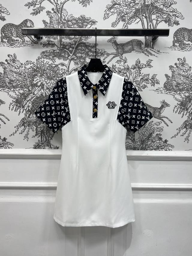 l 23Ss New Spring And Summer Fake Two-Piece Contrasting Color Stitching Dress