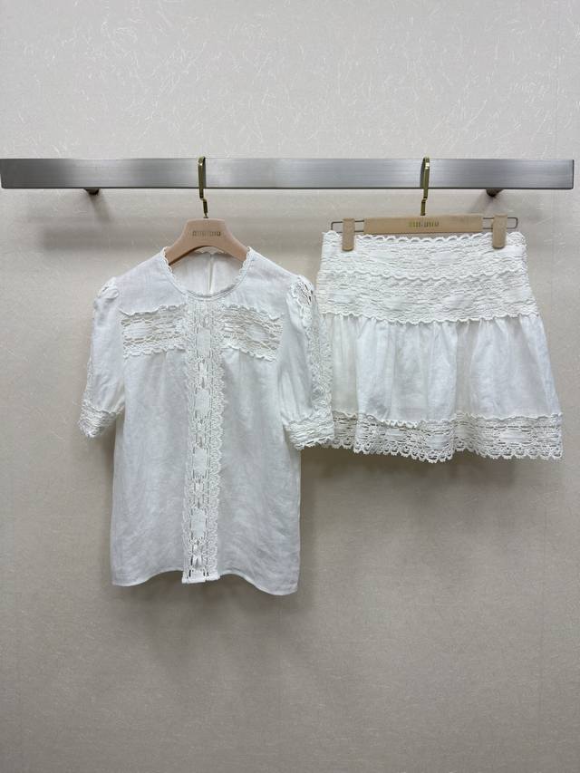 25Ss Miumi *New Round Neck Top With Skirt Set, The Top Is Slimming And Fashio