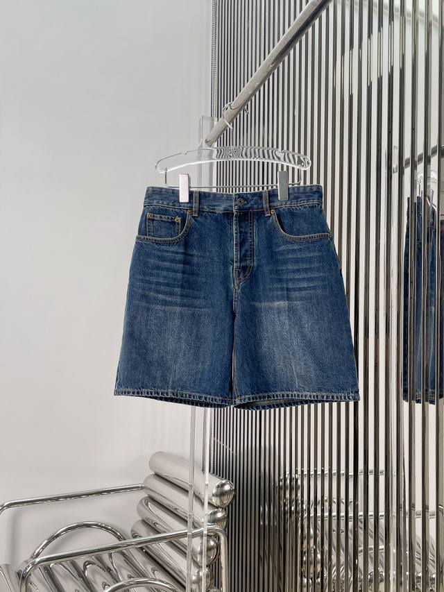 Real Photos Latest Miu 25New Washed Distressed Denim Shorts Size Sml