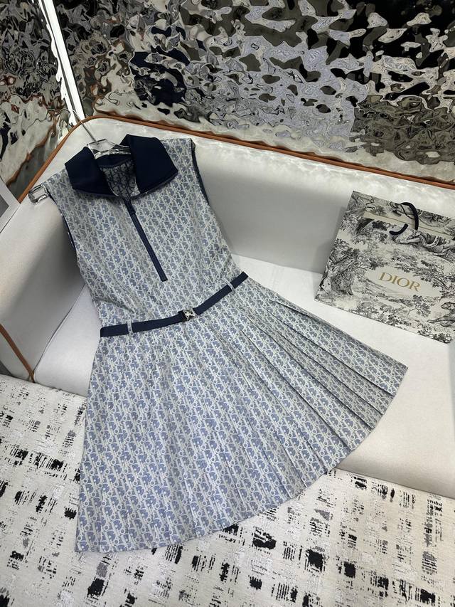dio* 25Ss New Dress Jacquard Fabric Fashionable And Versatile Solid Color Thr