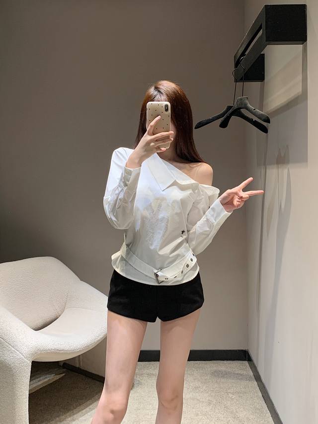 dio* 25Ss Spring And Summer New Style Bee Embroidery Off-Shoulder Pleated Bel