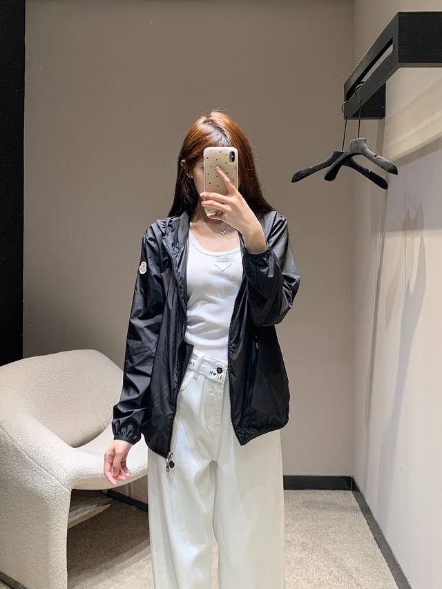 moncle* 25Ss New Spring And Summer Windproof Sunscreen Hooded Jacket | Exclus