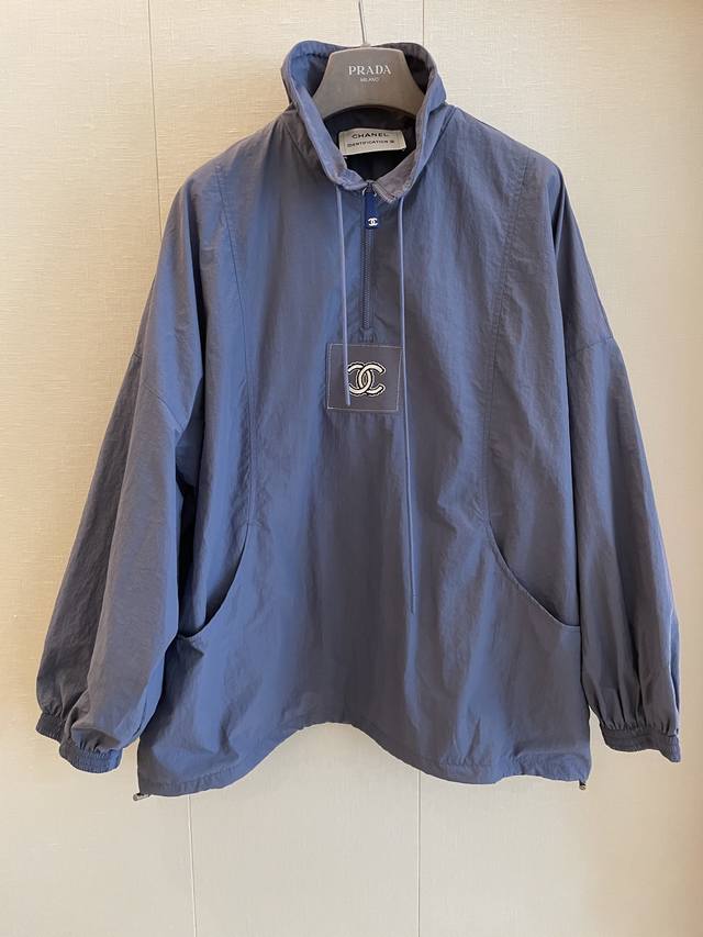 cc Vintage New Half-Zip Jacket Three-Dimensional Cut Silhouette With Half-Hig