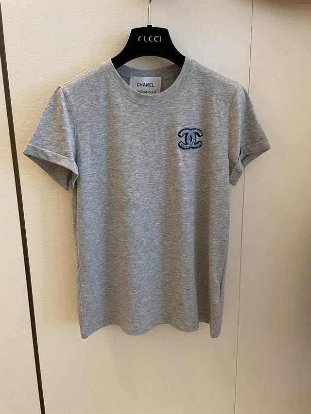 cc Chane's New Short-Sleeved Fabric Is Made Of Modal Cotton, Which Is Close-F