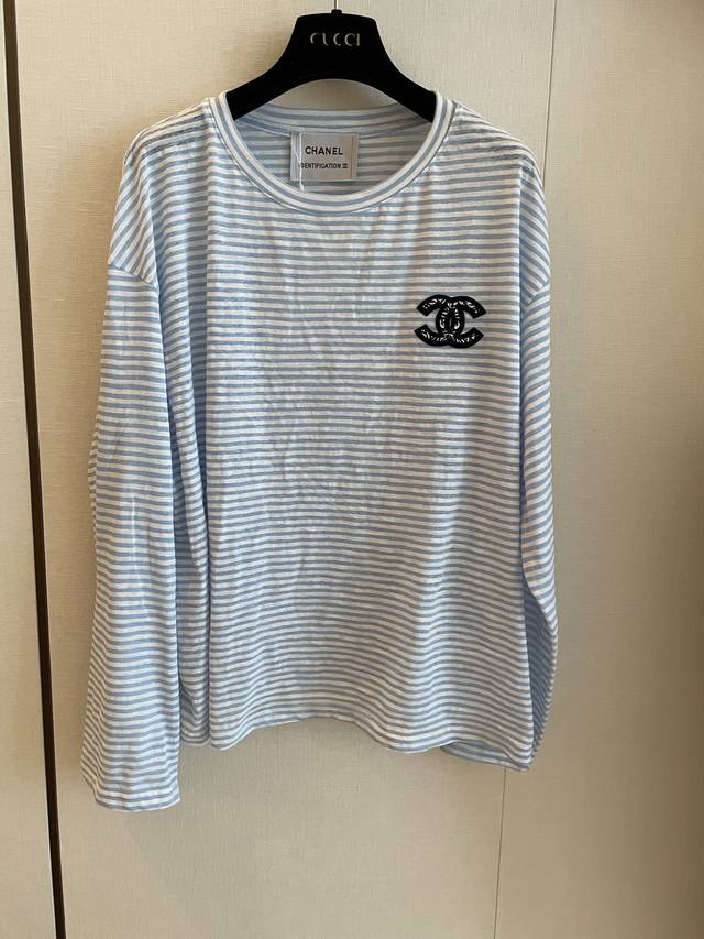 cc Chane New Striped Long-Sleeved Loose Version Is Not Picky About Body Shape