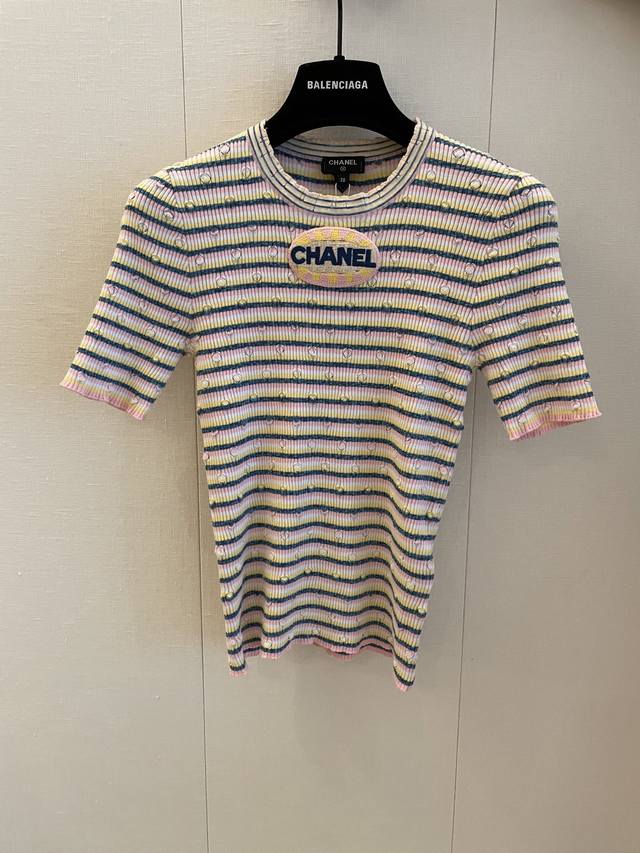 cc25P Striped Interlaced Knitted Short Sleeves. The Whole Series Has Multi-Co