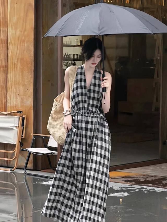 Dress Hot Sale High-Grade Hong Kong Style Retro Plaid Halter Dress Elegant And C