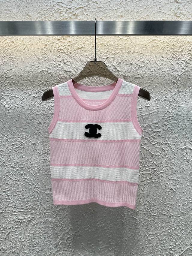 New Arrival Style No.:82645 Chane 25 New Summer Striped Color Matching Knitted V