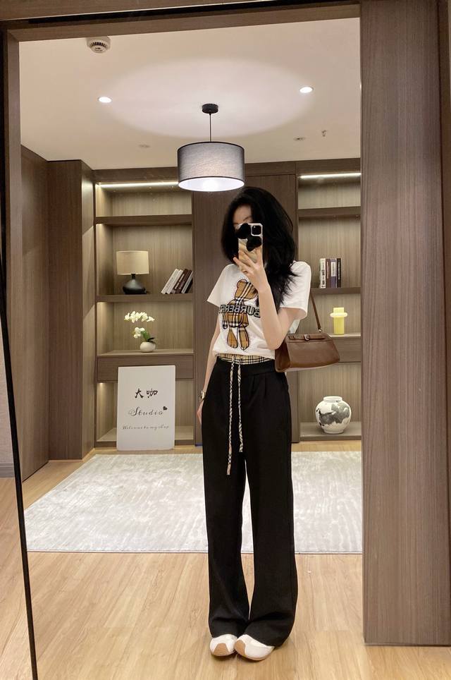 New Arrival Burberr* Plaid Bear Stitching Plaid Trousers Are Cute And Fresh, The