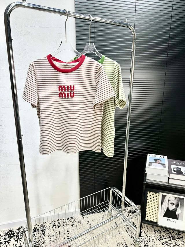 New Release 25Ss New Short-Sleeved Simple Style Bright Color Three-Dimensional B
