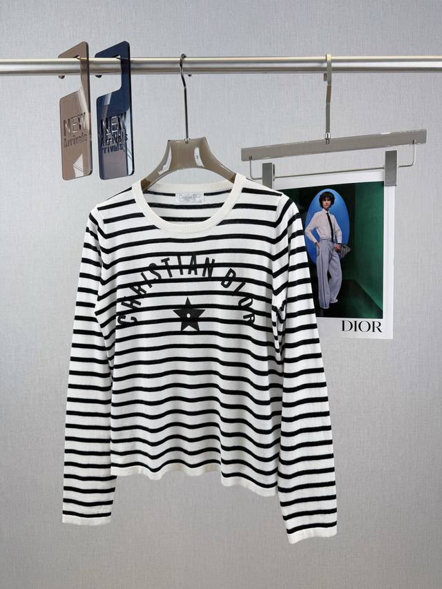 c D Striped Knitted Long Sleeves 90% Cotton 10% Viscose Cotton Is The Main Ma