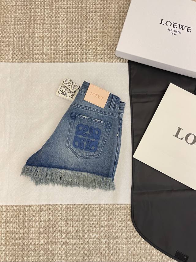 loe E25Ss New Product Online Retro Raw Edge Three-Dimensional Embroidery Wash