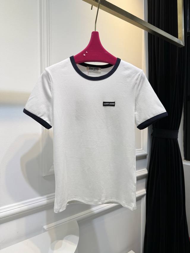 miu Casual Contrast Color Round Neck Short-Sleeved Top With A Soft Feel And A