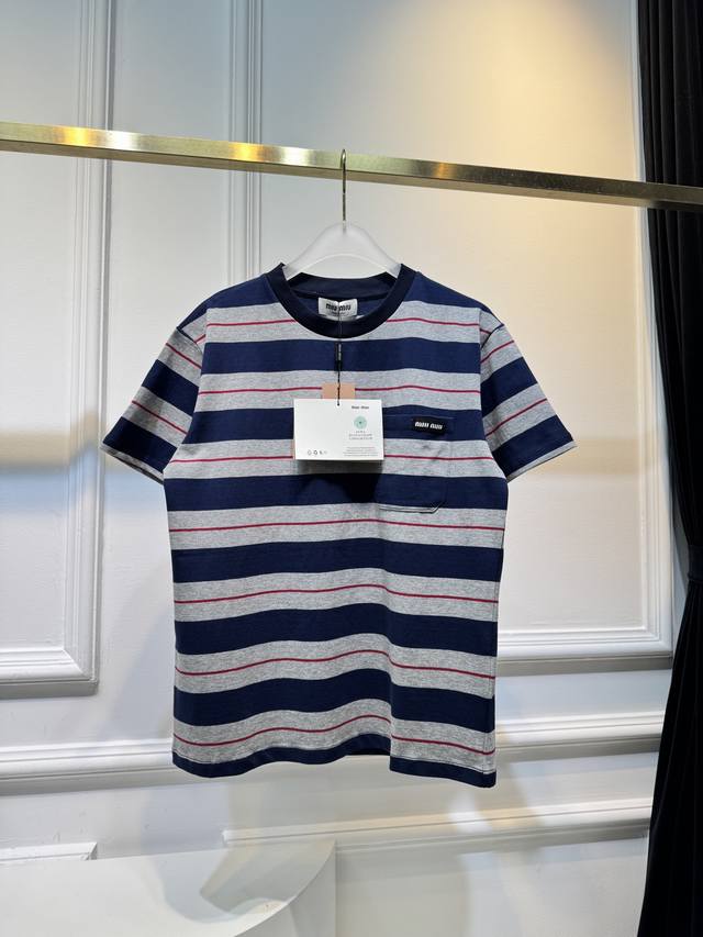 miu Striped T-Shirt The Classic Navy Blue And Gray Stripes Are Matched With A