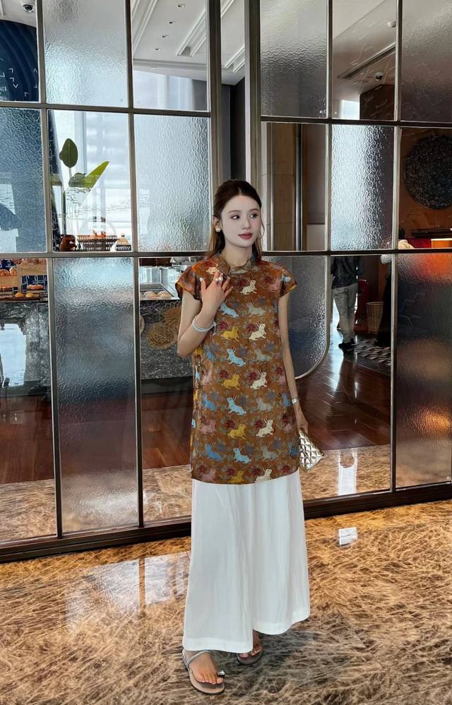 Hot Sale Mainly Promote Light Luxury And Elegant Temperament Button Xiangyun Yar