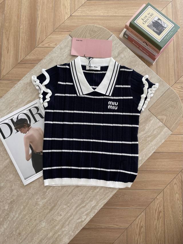 25Ss Spring And Summer Miu* Contrast Color College Style Collar Knitted Short