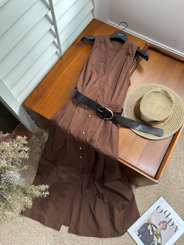 Summer Update - Sleeveless Belt Dress 90% Cotton 10% Viscose This Sleeveless Dre