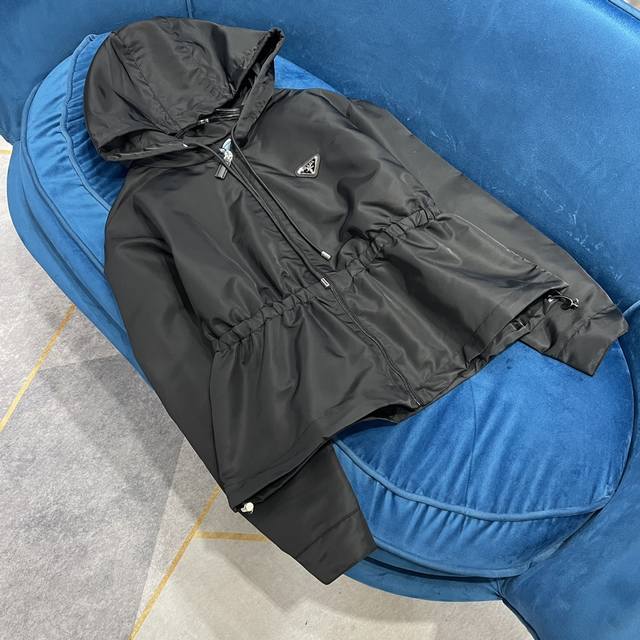 prad* New Nylon Hooded Zipper Casual Jacket Classic Triangle Logo On The Ches