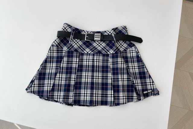 Miu Miu Brand Plaid Pleated Skirt Classic Blue And White Plaid With Brown Lines