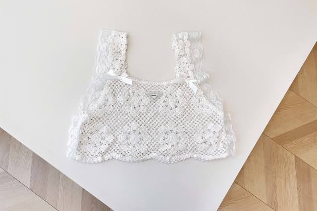 25 New White Crochet Camisole With Crochet Design. The Camisole Has A Square