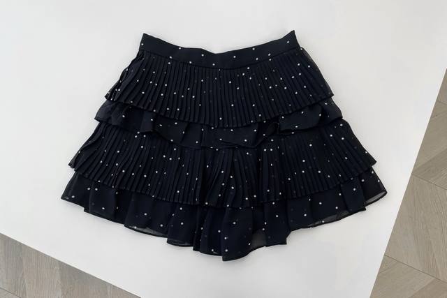 25 New Style Polka Dot Skirt The Classic Black And White Polka Dots Will Neve