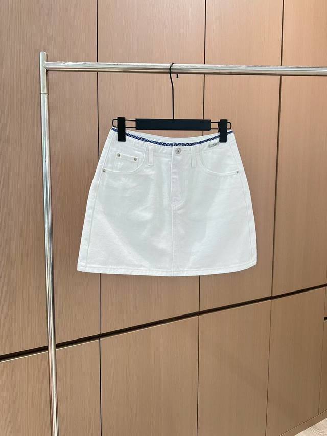 Hot Item In Stock Original Quality Designer Heavy Embroidery Denim Skirt Using H