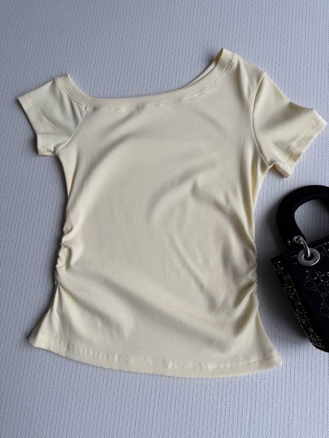 Tencel Off-Shoulder T-Shirt Is A Top That Is Very Elegant And Slimming. The Off-