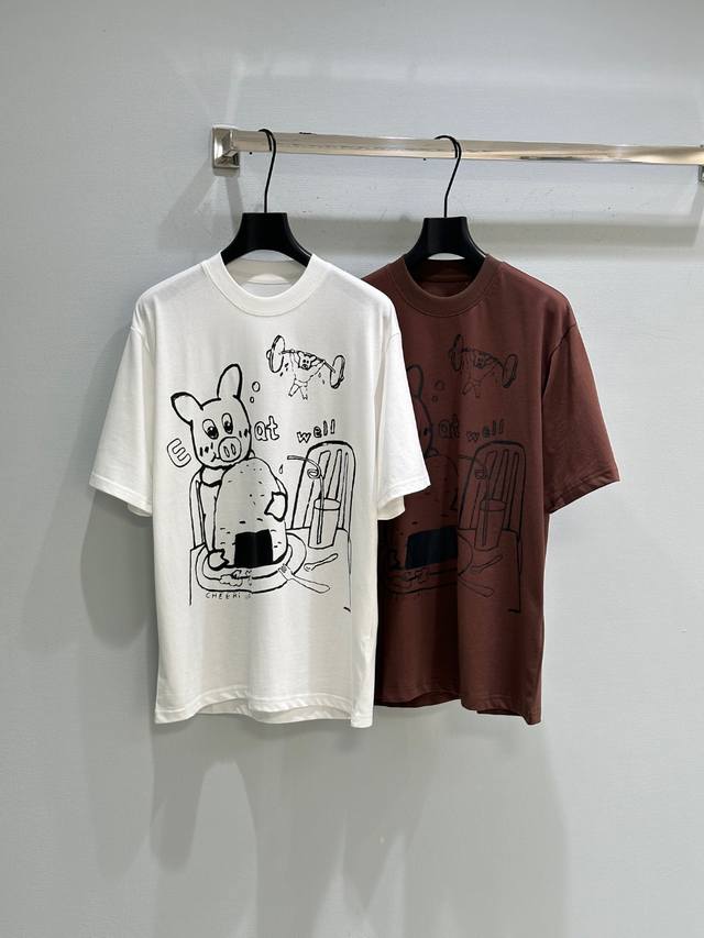 25Ss New Spring And Summer Models. On The New White Model, A Cute Little Pig