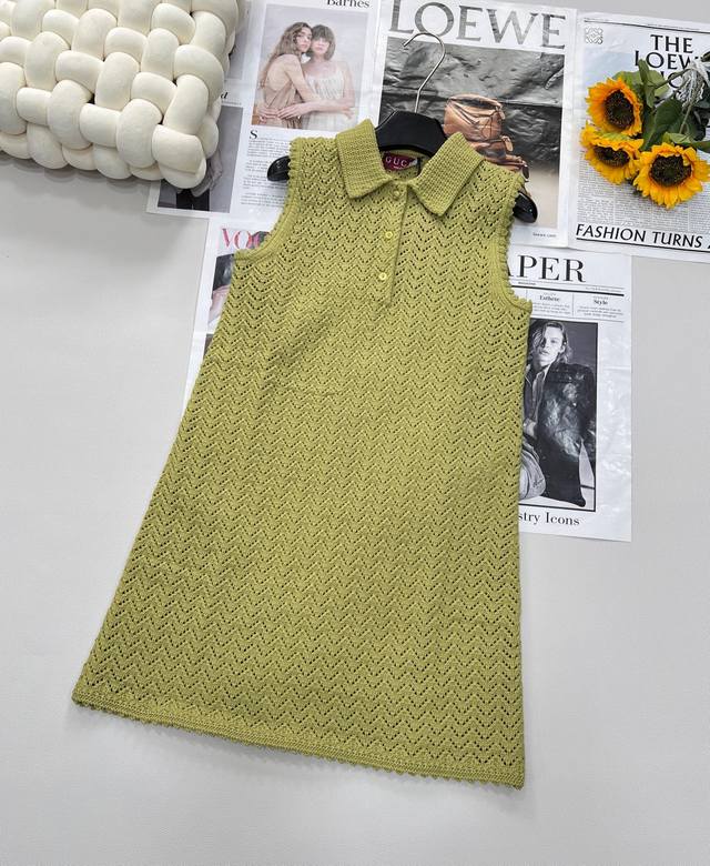 gucci's New Dark Green Lapel Vest Dress Is Custom-Dyed With Dark Green Yarn.