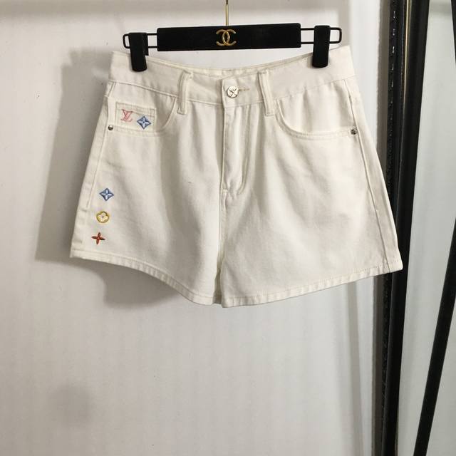 Style No. 20253064 Lv* New Old Flower Logo Embroidery Pocket All-Match Denim Sho