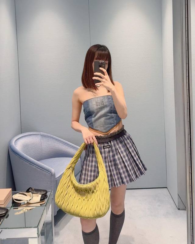 miumi* 25Ss Spring And Summer New Intellectual Classic Plaid Pleated Short Sk