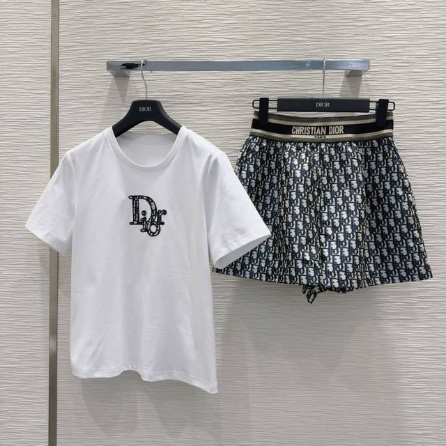 christian Dio* 2025Ss New Suits Are High-End And Full Of Atmosphere. The High