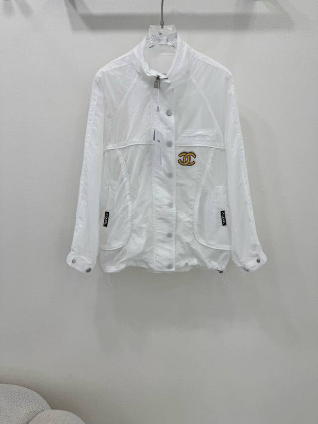 chan*L 25 New Vintage Used Thin Jacket Sun Protection Suit Double C Logo On T