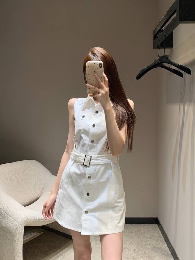 dio* 25Ss New Spring And Summer Bee Embroidered Belt Denim Vest Dress | Exclu