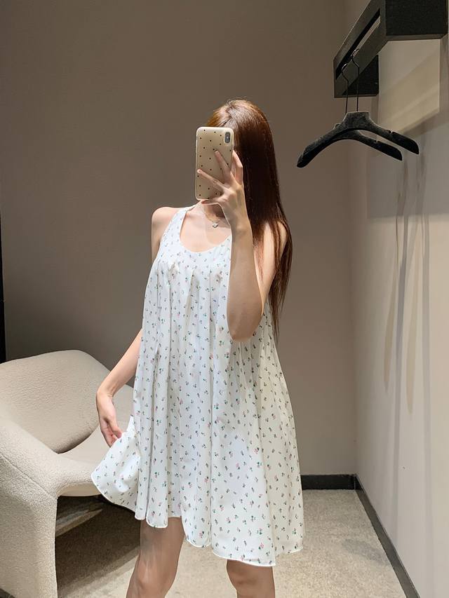 loew* 25Ss Spring And Summer New Floral Print Large U-Neck Baby Doll Dress |