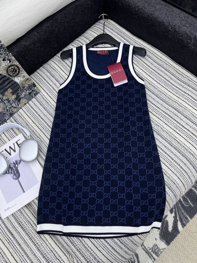 Hot Item In Stock Original Quality Guc * 25 New Sleeveless Knitted Skirt The Col