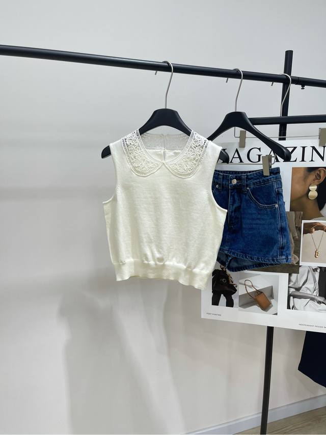 ce Off-White Crochet Flower Doll Collar Knitted Vest Fabric: Wool + Nylon Col
