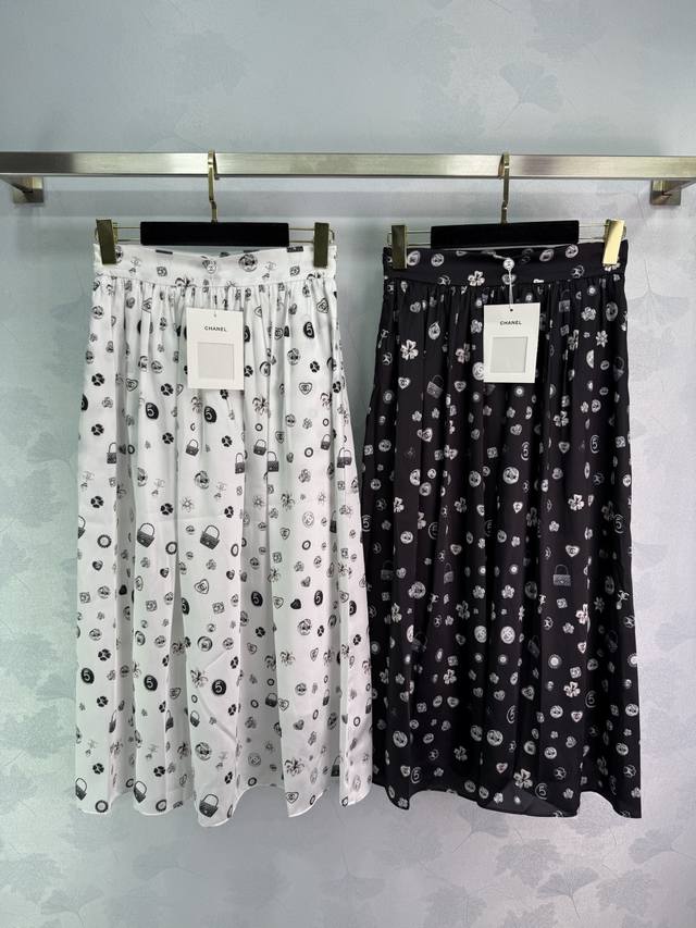 chane*2025Ss New Style Skirt Is Fashionable, Low-Key, Elegant And Luxurious.
