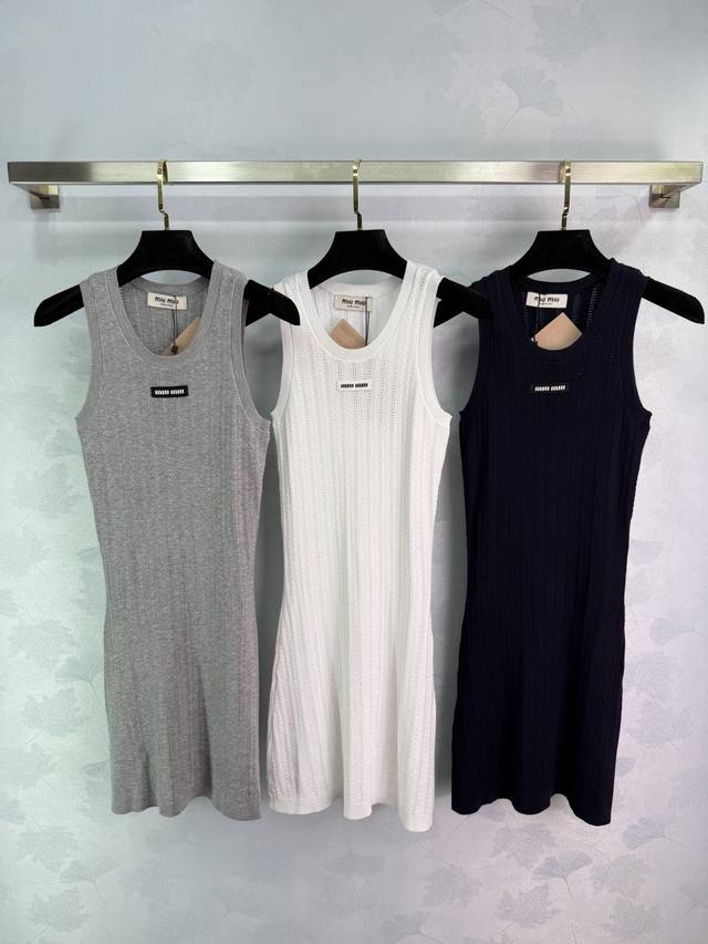 Threaded Hollow Vest Dress Is Exclusively Produced. It Is Elegantly Presented In