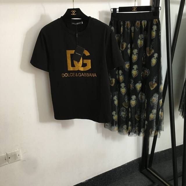 Style No. 2250 Dg* New Suit Hot Stamping Letter Print Short-Sleeved T-Shirt + Te