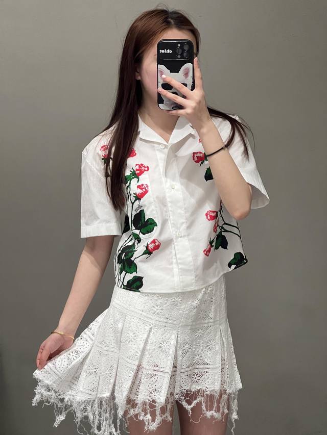 loew* 25Ss Spring And Summer New Rose Print Lapel Short White Shirt | Exclusi