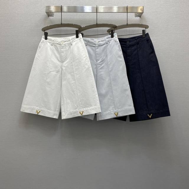 va*25Ss Temperament High Waist Trousers With Metal Buckle Embellishment Desig