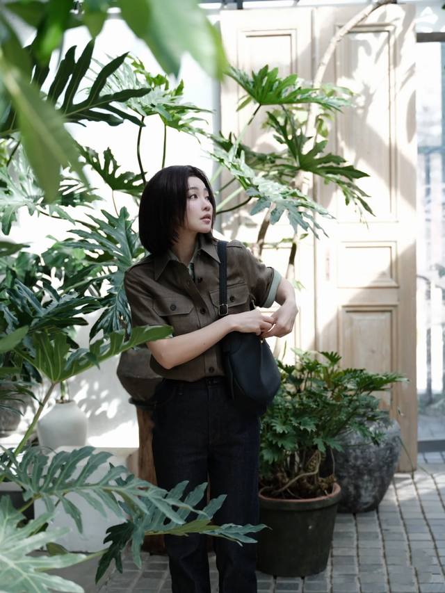 70 Summer New Women's Linen Short-Sleeved Shirt And Pants Suit Size Sml