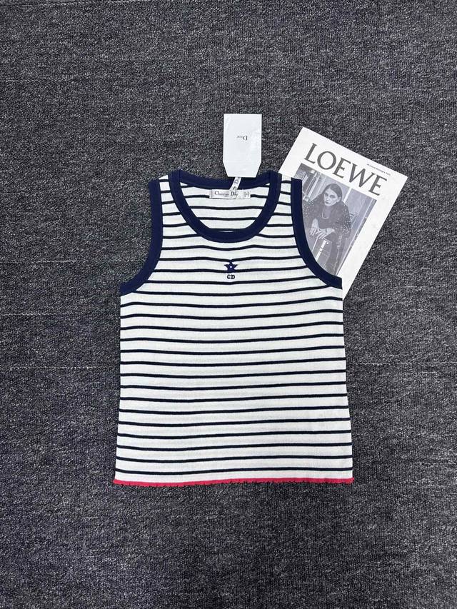dior&Dior Cd Five-Pointed Star Embroidery Striped Color Vest Is Simple Yet Fa