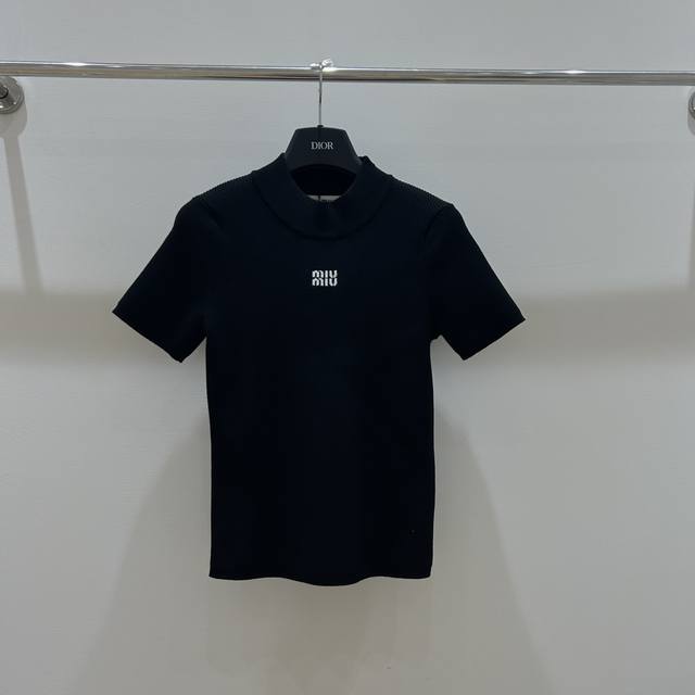 New Women's Clothing Is New. Simple And Clear Miumiu Style Letter Jacquard Half-