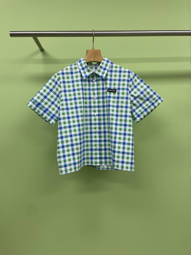 miumiu2025 Spring And Summer New Short Sleeve Plaid Shirt Summer Is Here. Are