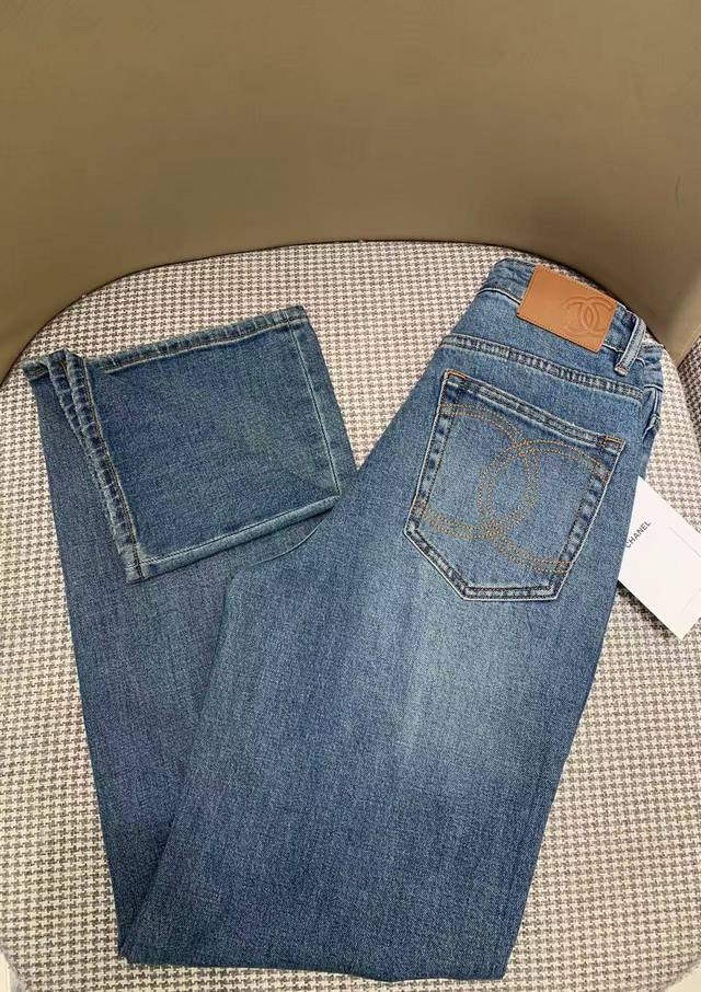 Original Cha.....2025 Spring And Summer New Fashion Wide-Leg Jeans Double C Logo
