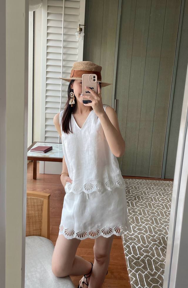 Original Cho.....2025 Summer New Fashion Hollow Lace Suit Skirt Perfect Interpre